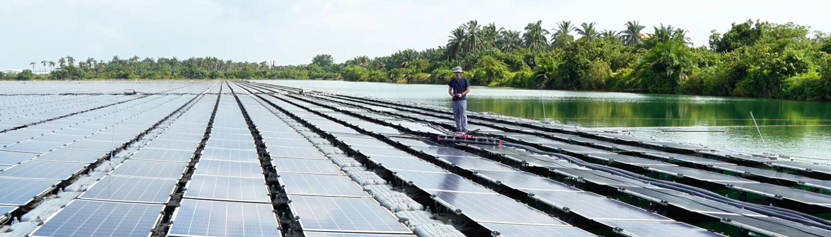 Floating solar cleaning solution